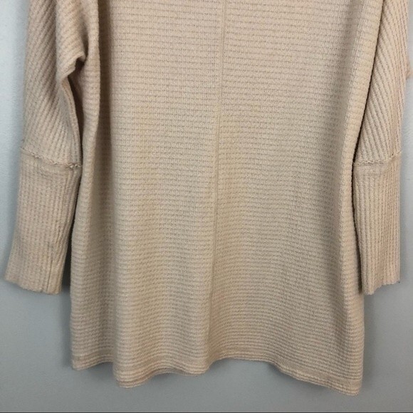 We The Free For Free People Beige Kitty Knit Thermal Size Medium - Picture 10 of 16
